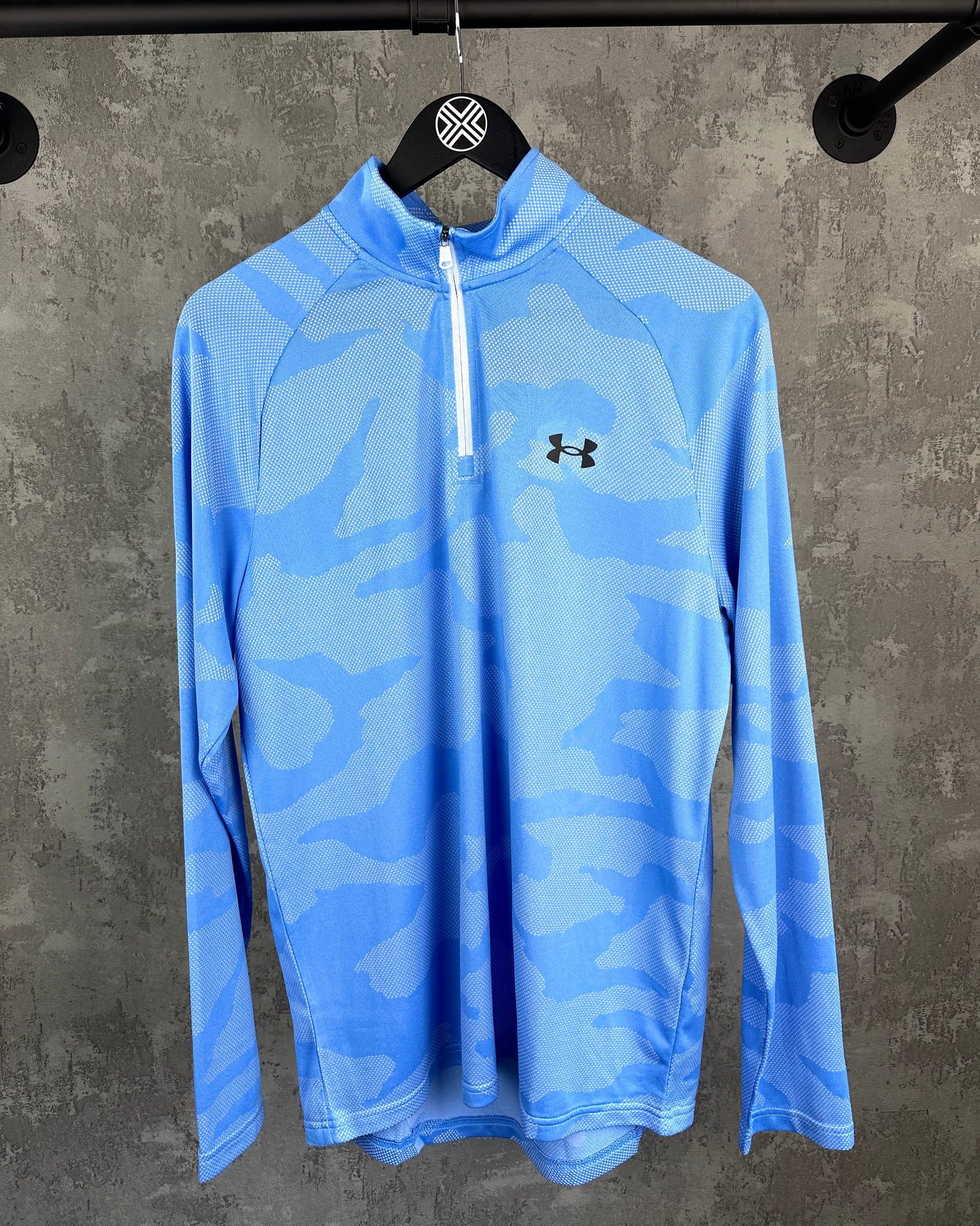 UA JACQUARD CAMO HALF ZIP ‘SKY BLUE’ / M