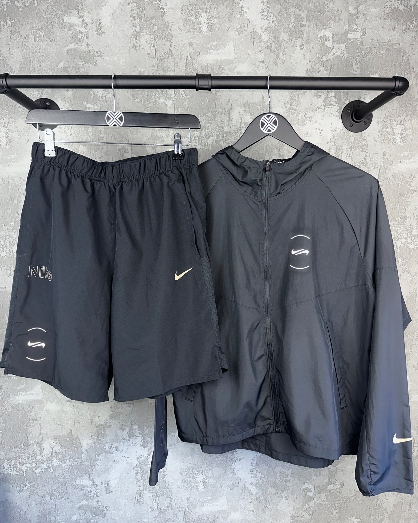 DOUBLE SWOOSH WINDRUNNER SET ‘BLACK/BEIGE’ / S & M