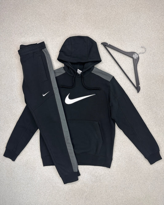 SWOOSH FLEECE TRACKSUIT