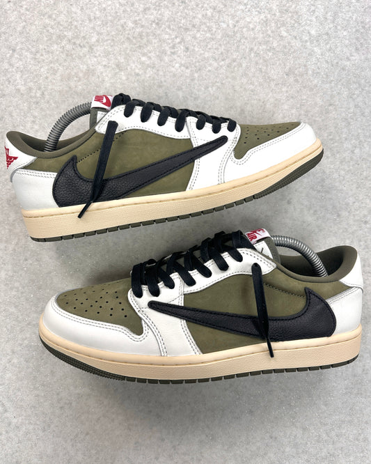 JORDAN 1 LOW TRAVIS SCOTT ‘MEDIUM OLIVE’